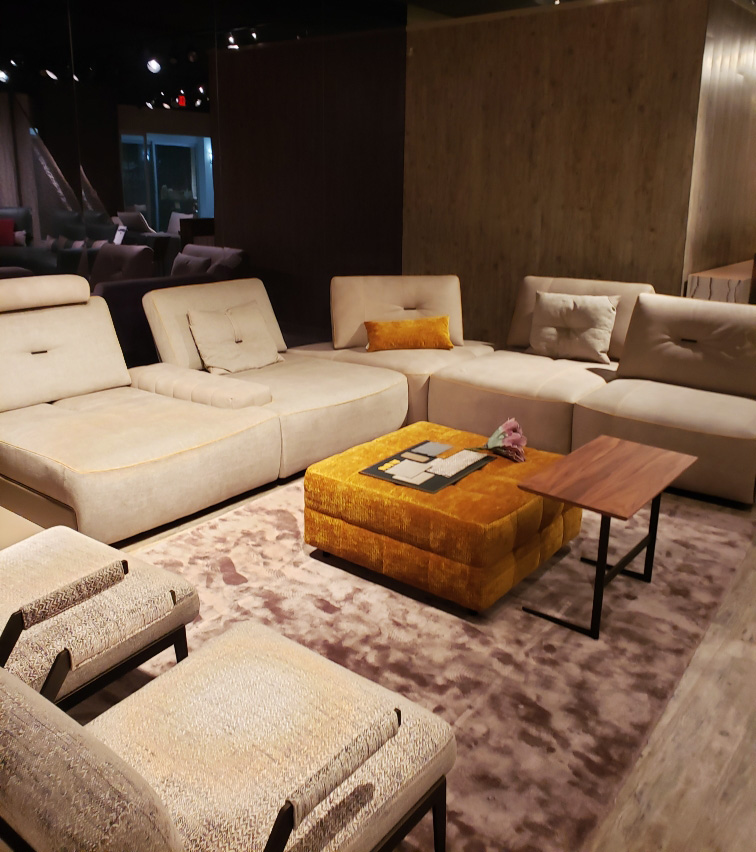 The Manzoni Sectional by Nicoline