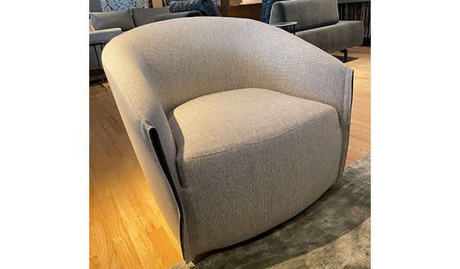 Sample Sale Bodo Swivel Armchair