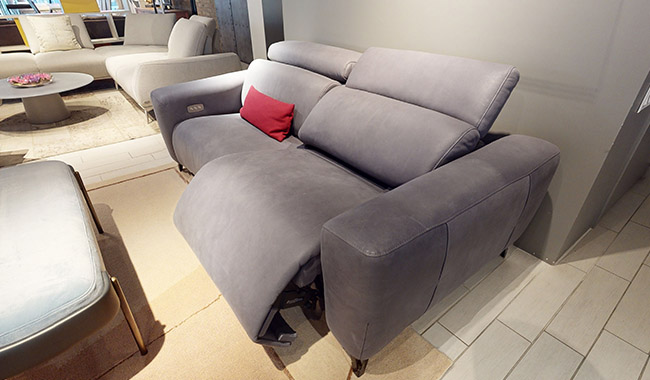 Sample Sale Zeus Sofa