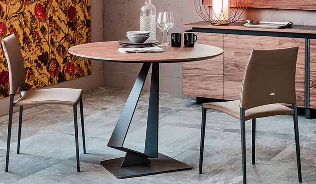 Cattelan Roger Wood Dining Table