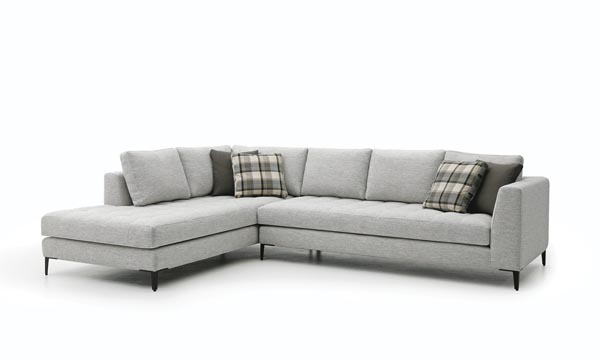 Dellarobbia Avery Sectional Quickship