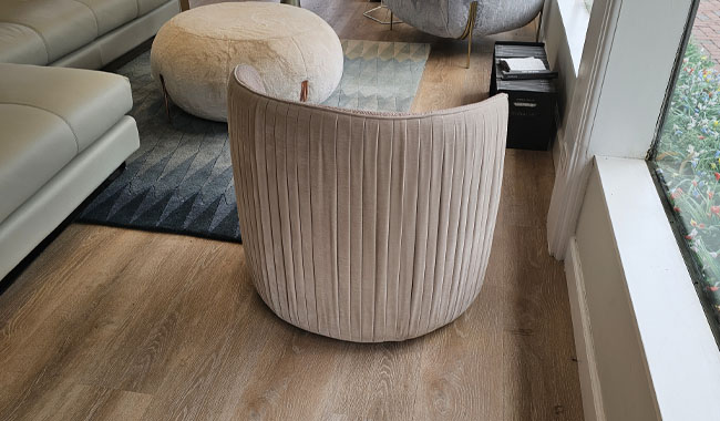 Sample Sale Chloe Lounge Chair