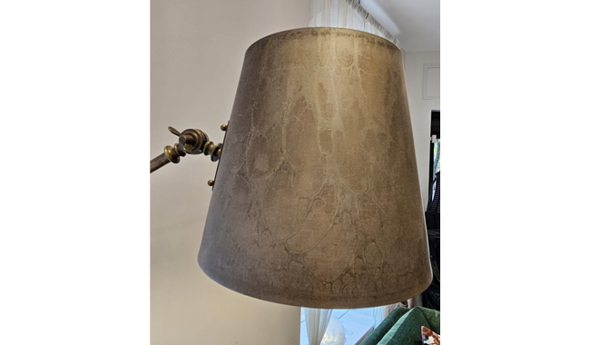 Sample Sale Reporter Lamp