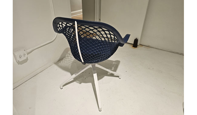Sample Sasle Guapa Desk Chair