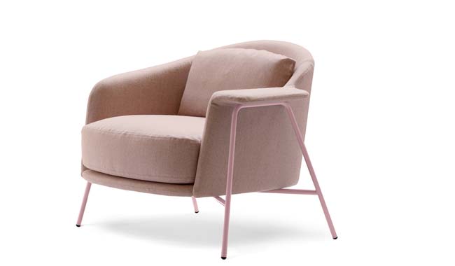 Saba Kepi Lounge Chair