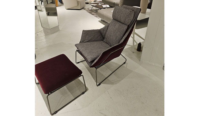 Sample Sale New York Bergere Lounge Chair